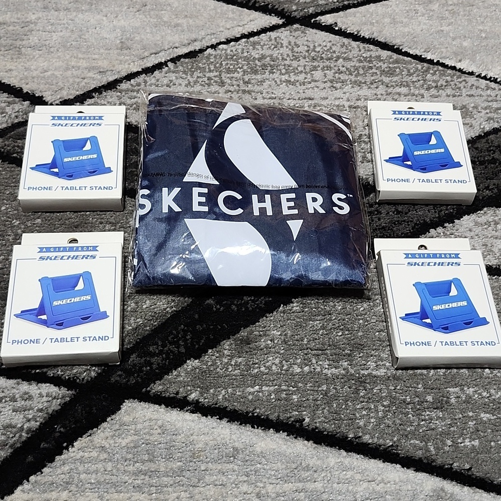 SKECHERS SET-OF-4 PHONE/TABLET STAND & NAVY-BLUE NYLON DRAWSTRING BACKPACK PRICE
